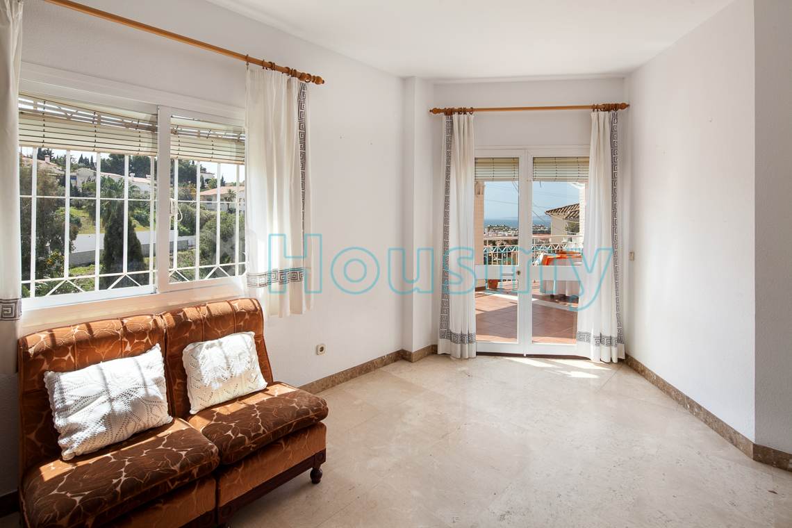 salón-comedor Salón con acceso a terraza