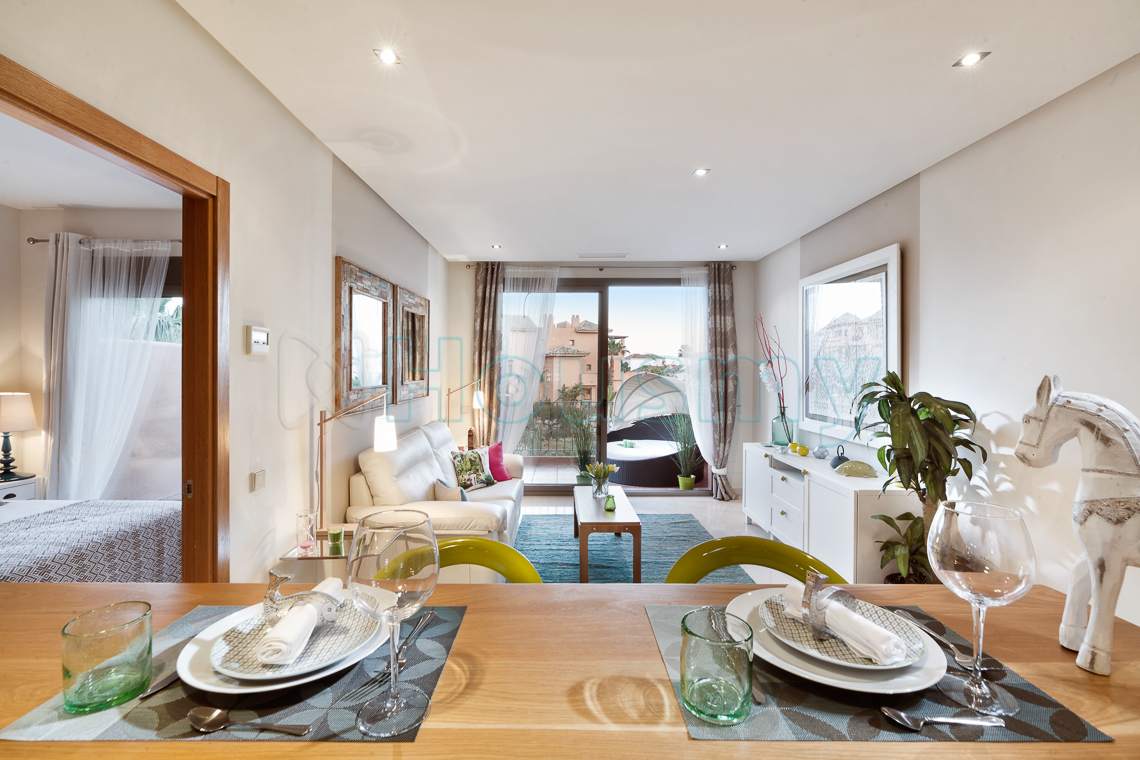 comedor-de-piso-en-sotoserena-estepona comedor de piso en sotoserena estepona. Housmy portal inmobiliario